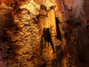 Canelobre Caves