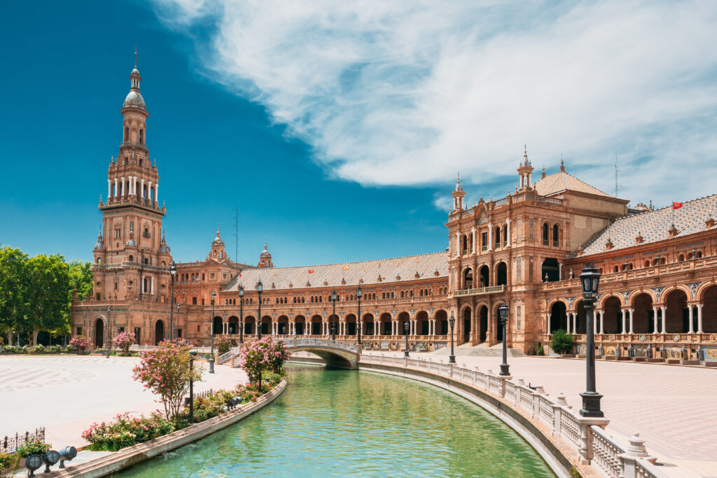 rent your car with everything included in Sevilla
